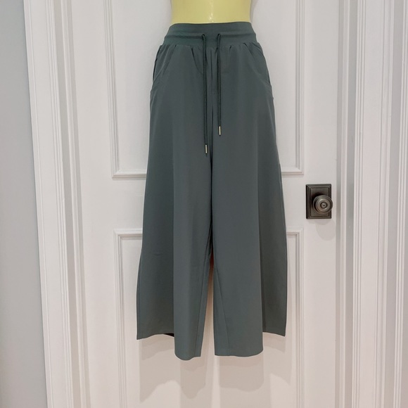 NWT** Under Armour Loose trend pant - Picture 5 of 9